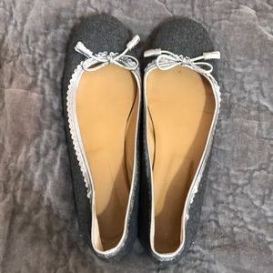 J Crew grey wool flat shoes 8 scalloped edges